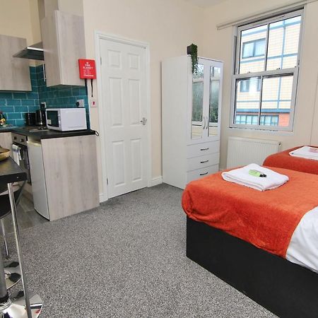 Lovely Twin Bed Studio Near Coventry Shopping Centre Eksteriør bilde